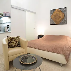 Claudia Apartament Budapesta