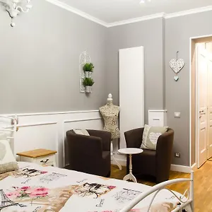 Amando Apartament Bucureşti