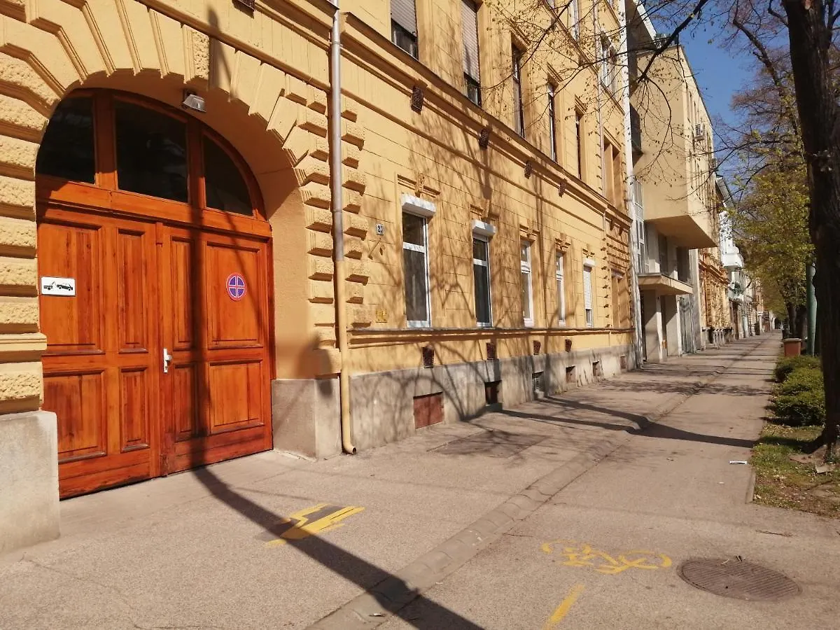 Hanna Apartman Segedyn 0*,  Węgry